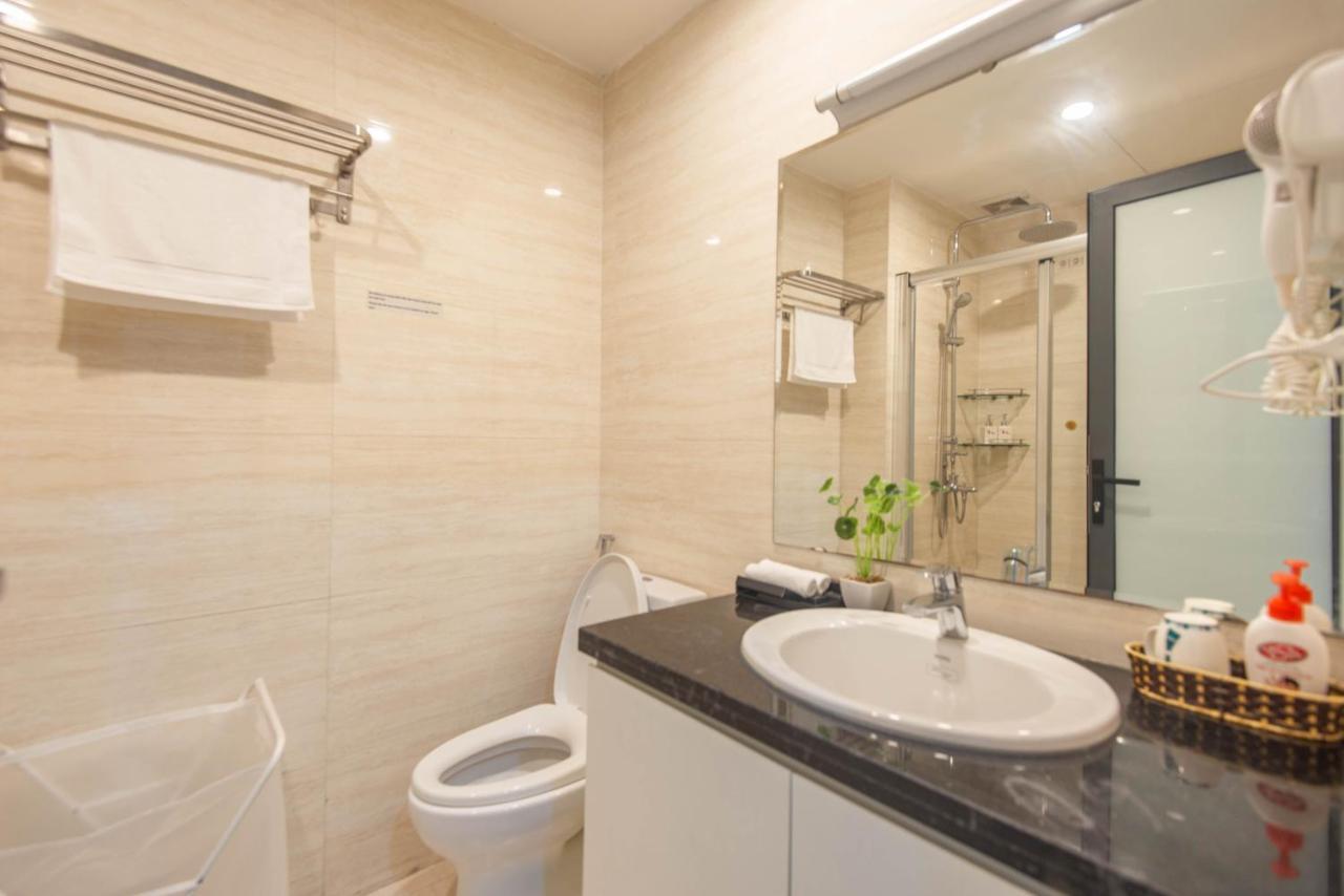 22Housing Hotel & Residence 81 Linh Lang Hanoi Esterno foto