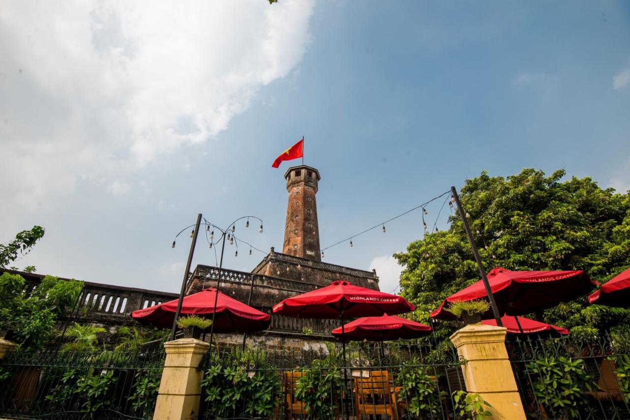 22Housing Hotel & Residence 81 Linh Lang Hanoi Esterno foto
