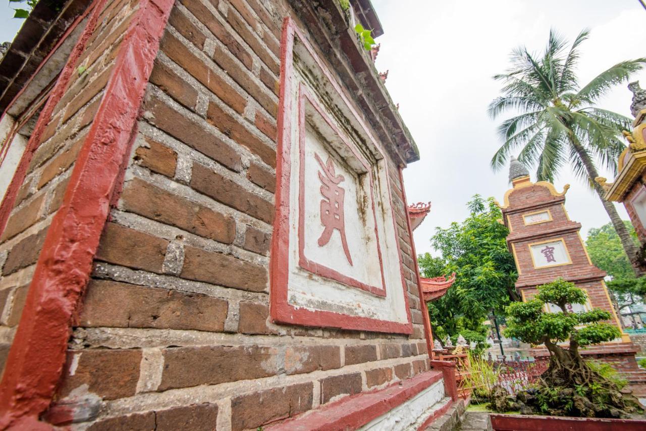 22Housing Hotel & Residence 81 Linh Lang Hanoi Esterno foto