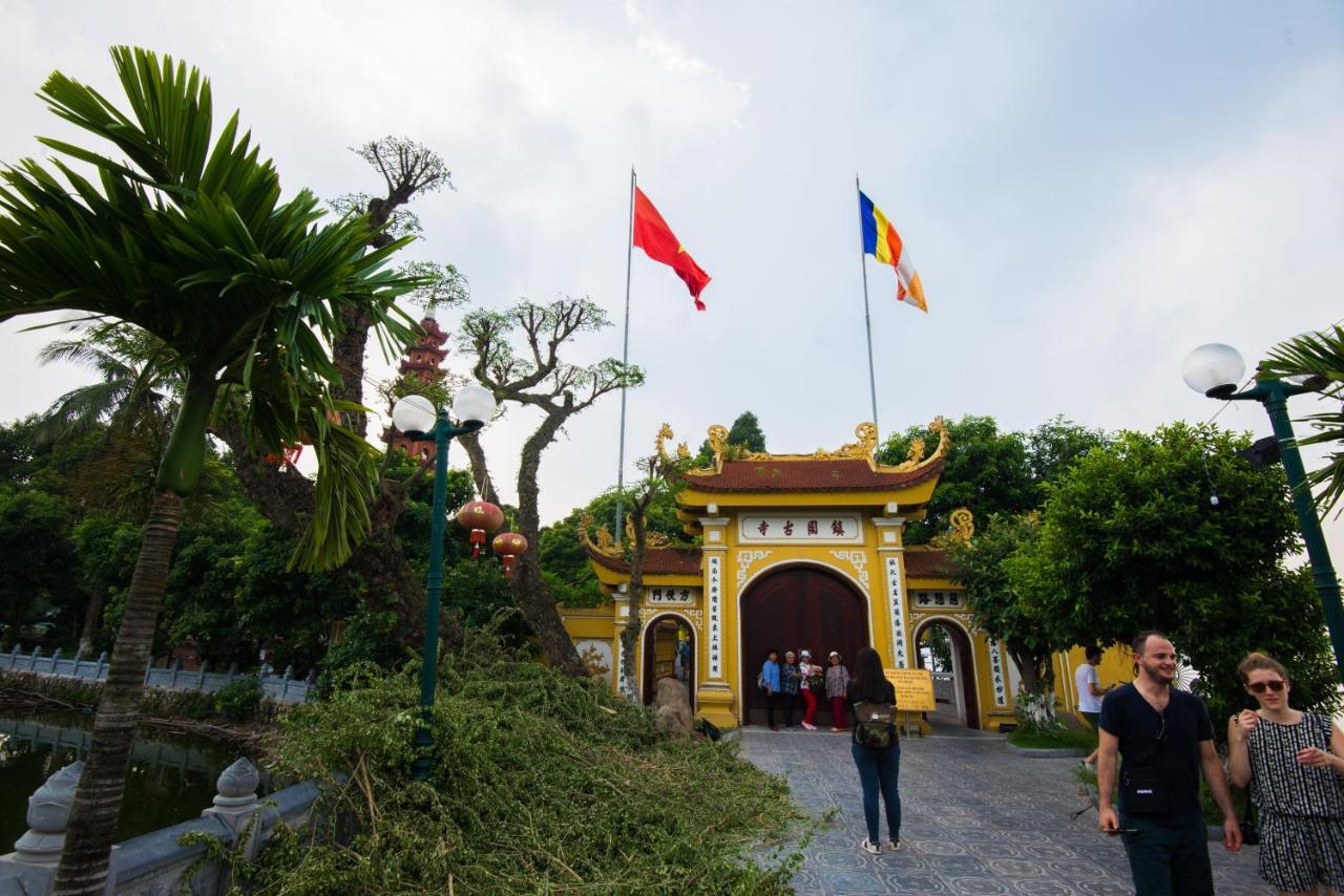 22Housing Hotel & Residence 81 Linh Lang Hanoi Esterno foto