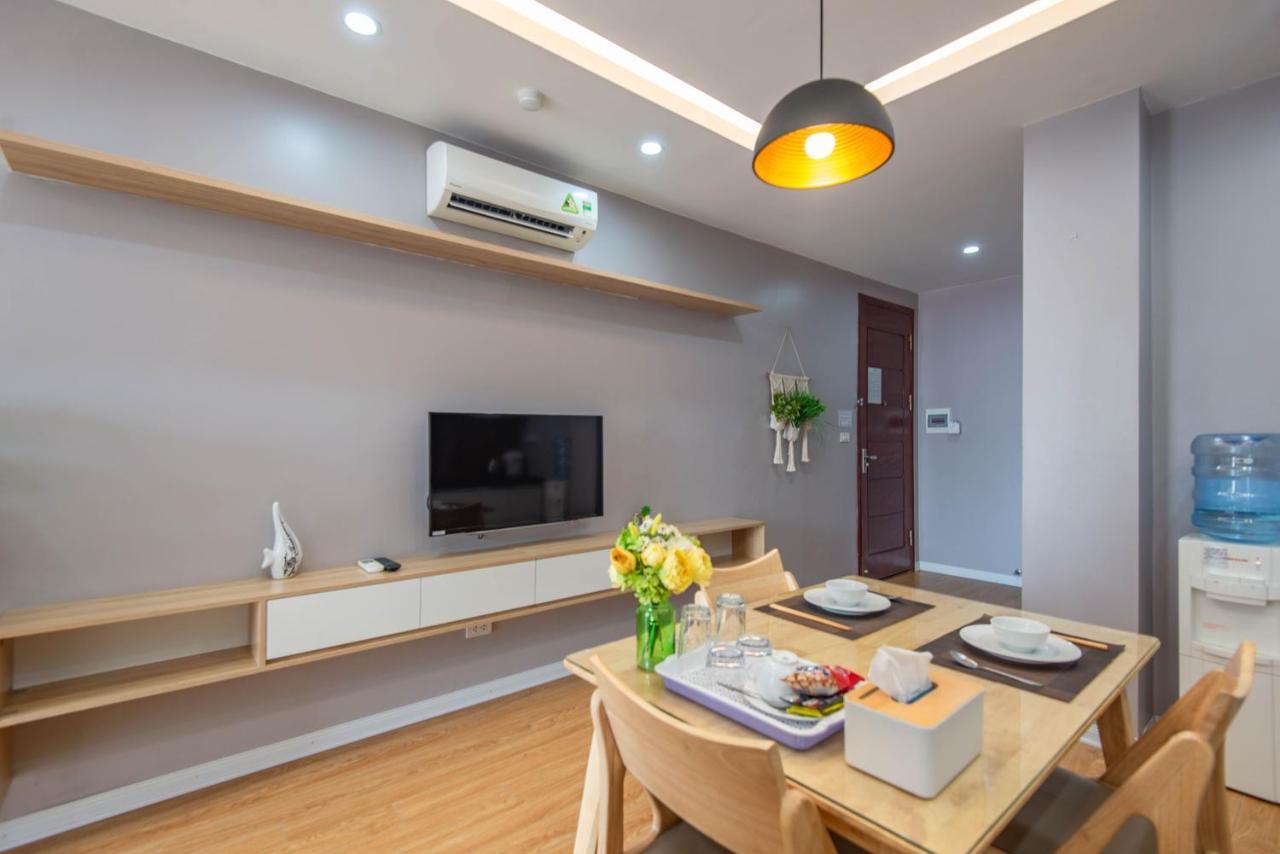 22Housing Hotel & Residence 81 Linh Lang Hanoi Esterno foto