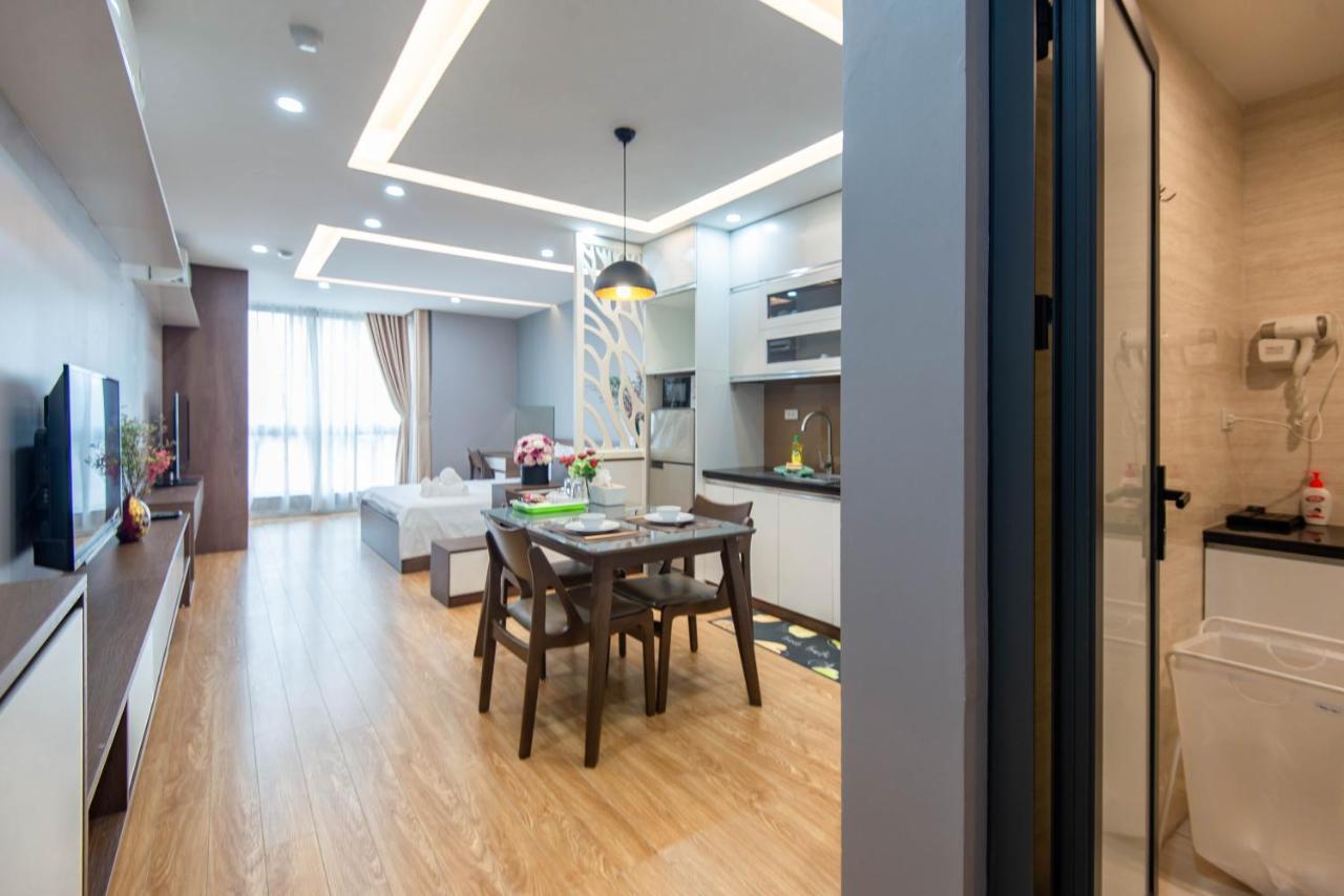 22Housing Hotel & Residence 81 Linh Lang Hanoi Esterno foto